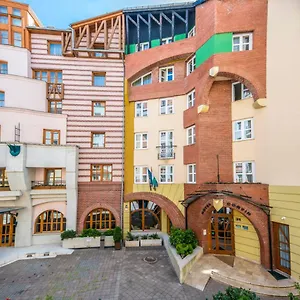 Hotel Corvin Sissi Wing, Budapesta